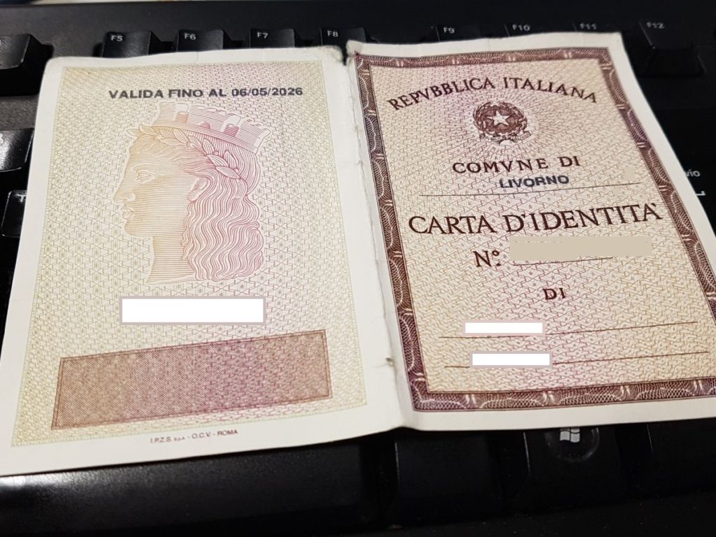 Stop alla carta d'identità cartacea, arriva quella 