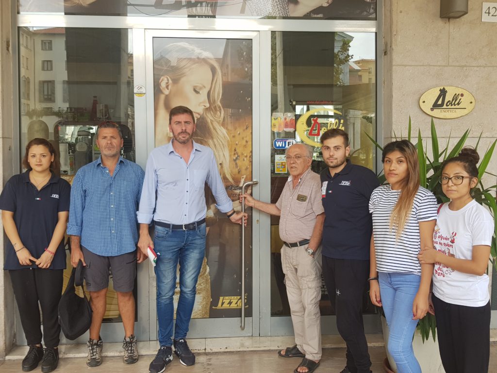 Chiude lo storico Bar Dolly QuiLivorno.it