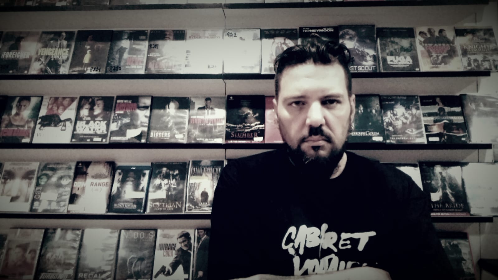 Chiude dopo 23 anni la storica videoteca Videodrome - QuiLivorno.it