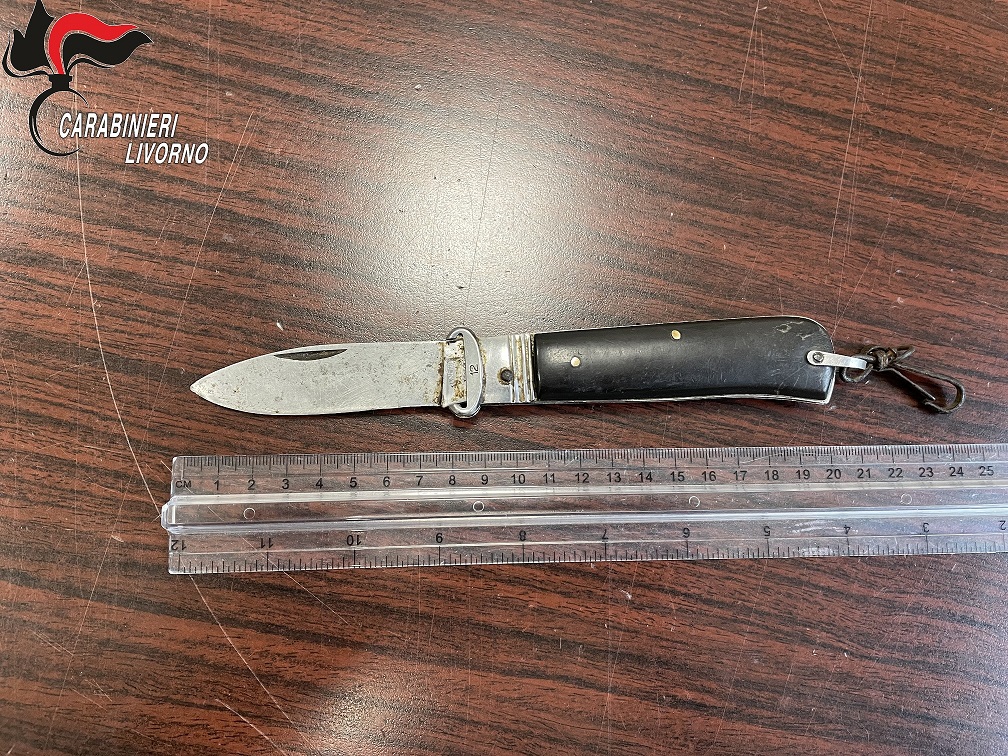Sorpreso Con Un Coltello A Serramanico Denunciato Un 38enne 