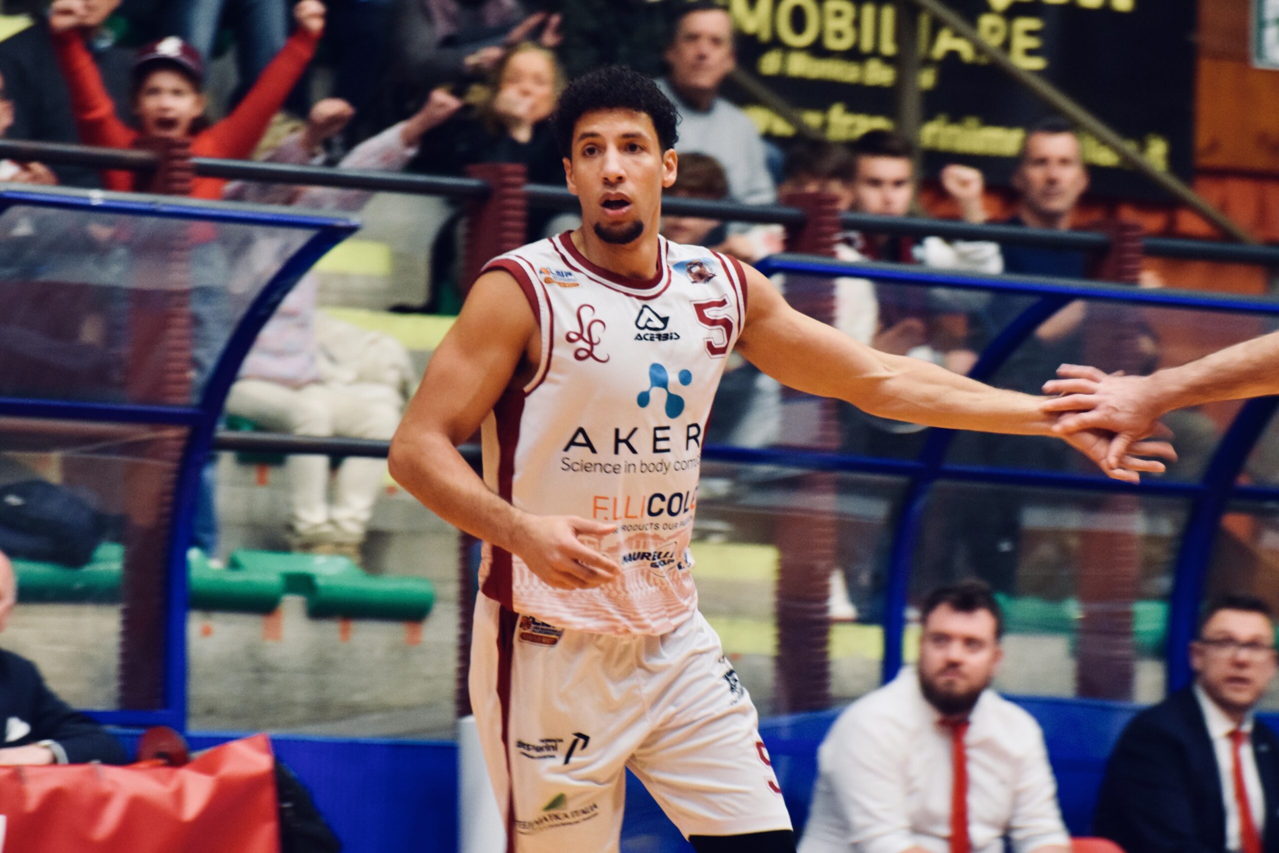 Libertas-Omegna: le pagelle. Williams, il ruggito del leone. Ricci top ...