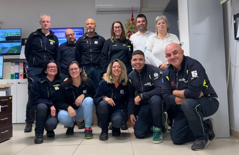 Gli operatori della Centrale Unica del 118